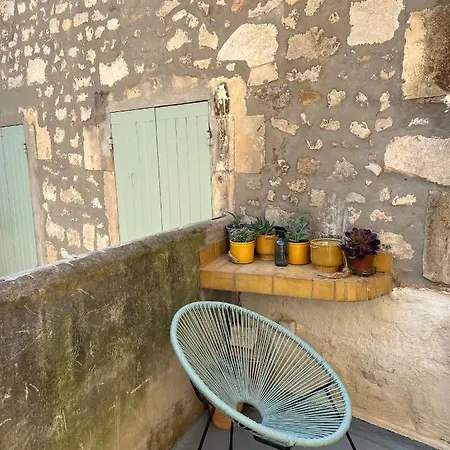 Spacious 2Br In Arles Historical Center With Terrace Esterno foto