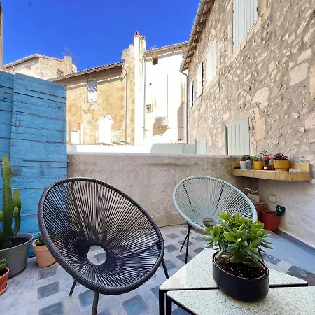 Spacious 2Br In Arles Historical Center With Terrace Esterno foto
