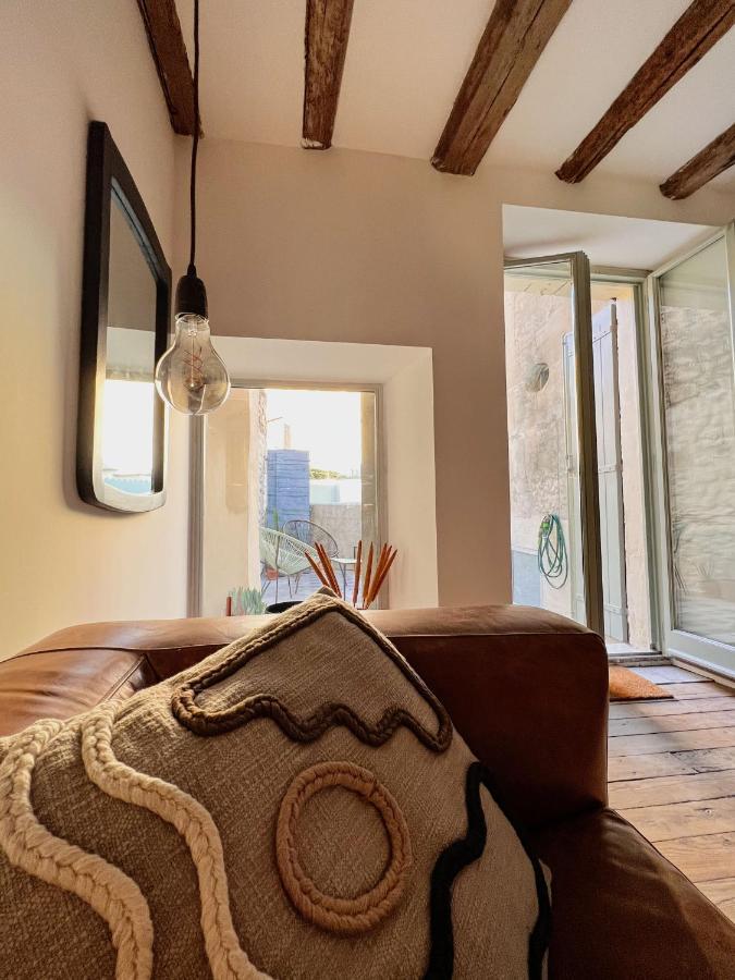 Apartamento Spacious 2br In Historical Center With Terrace Arlés