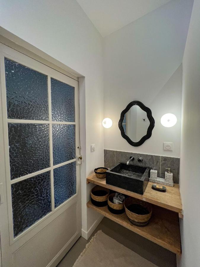 Spacious 2br In Historical Center With Terrace Arles